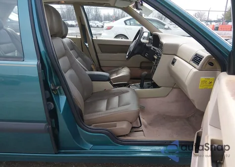 1995 Volvo 850 Glt z USA, uszkodzony, nr VIN YV1LS5515S2232102